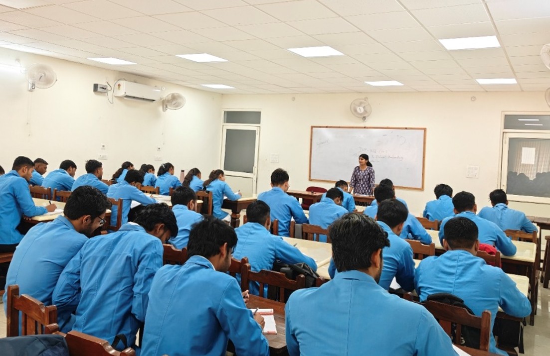 Ongoing Class of Diploma students
